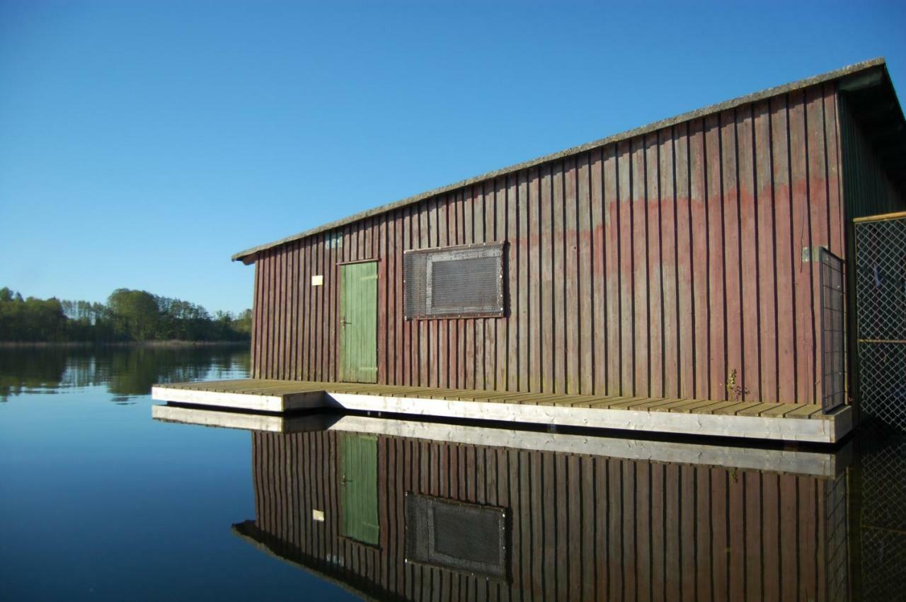 "An Der Wasserstrasse" Malchow  Exterior photo